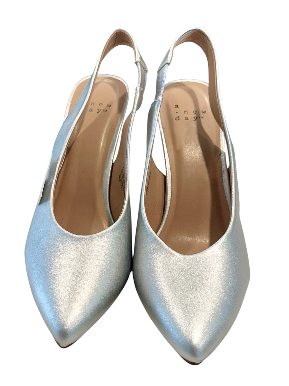NEW a new day Silver Pointed-Toe Slingback High Heel Pumps - Size: 8 - Picture 9 of 9